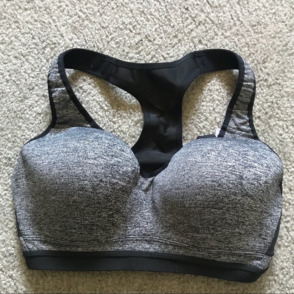 Victoria’s Secret Incredible Sports Bra